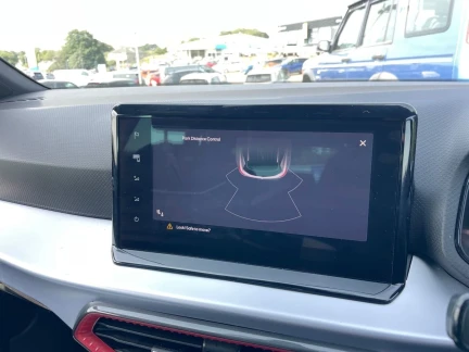 Vehicle Thumbnail 16