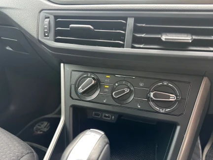 Vehicle Thumbnail 13