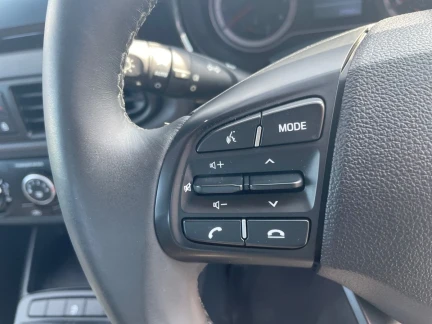 Vehicle Thumbnail 19