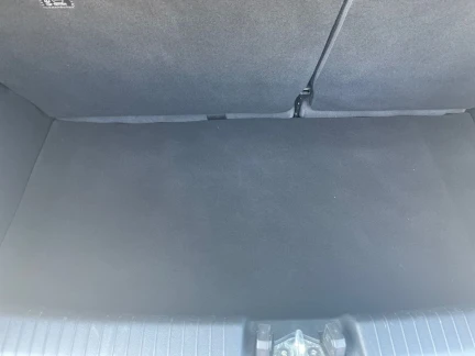Vehicle Thumbnail 21