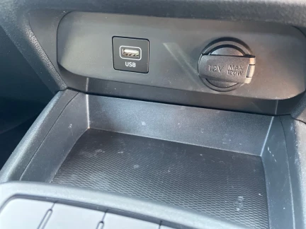 Vehicle Thumbnail 35