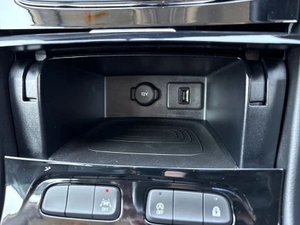 Vehicle Thumbnail 26