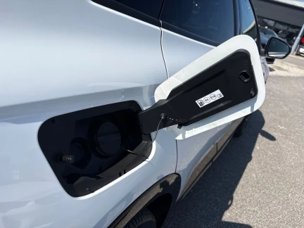 Vehicle Thumbnail 39