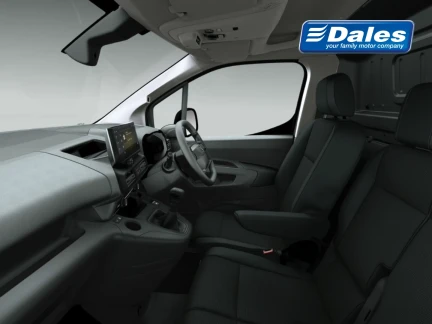 Vehicle Thumbnail 4