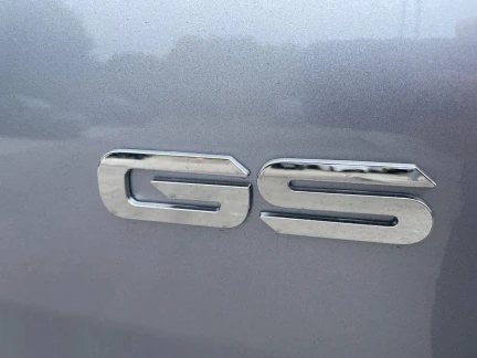 Vehicle Thumbnail 23