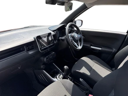 Vehicle Thumbnail 11
