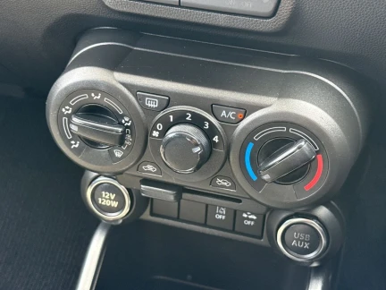 Vehicle Thumbnail 13