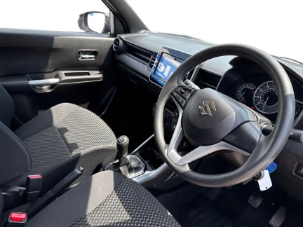 Vehicle Thumbnail 8