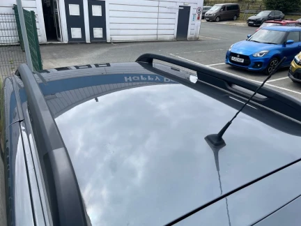 Vehicle Thumbnail 22