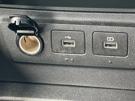 Vehicle Thumbnail 28