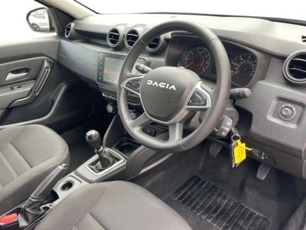 Vehicle Thumbnail 7