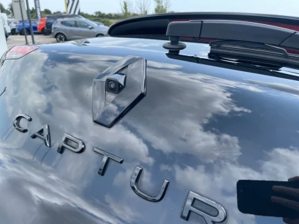 Vehicle Thumbnail 24