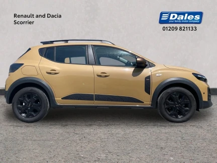 Vehicle Thumbnail 4