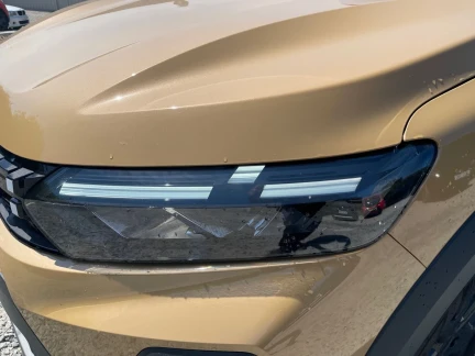 Vehicle Thumbnail 39