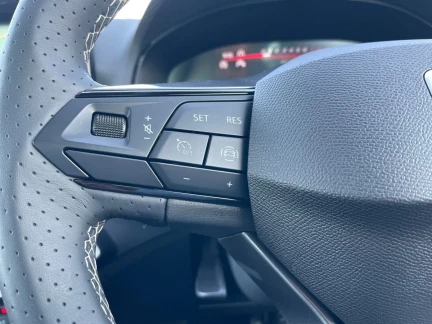 Vehicle Thumbnail 19