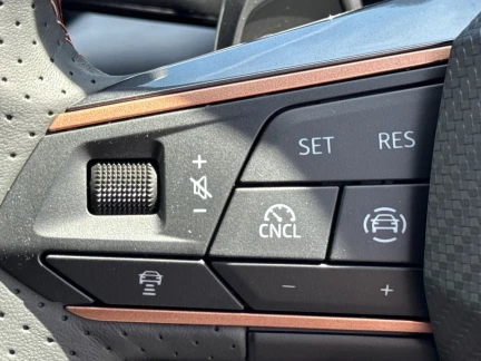 Vehicle Thumbnail 19