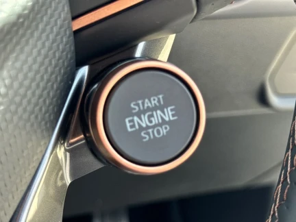 Vehicle Thumbnail 28
