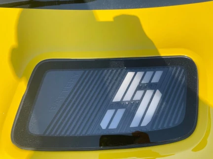 Vehicle Thumbnail 26