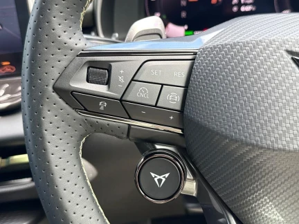 Vehicle Thumbnail 17