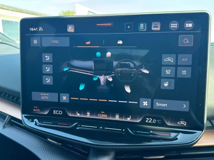 Vehicle Thumbnail 13