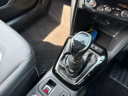 Vehicle Thumbnail 12