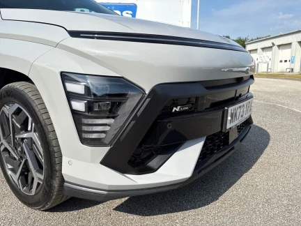 Vehicle Thumbnail 34
