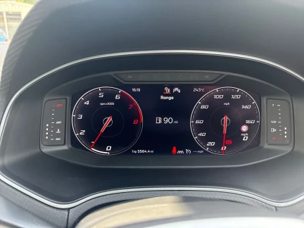 Vehicle Thumbnail 18