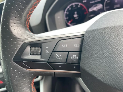Vehicle Thumbnail 18