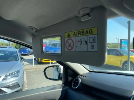 Vehicle Thumbnail 22