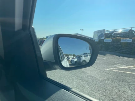 Vehicle Thumbnail 25