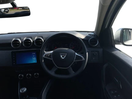 Vehicle Thumbnail 9