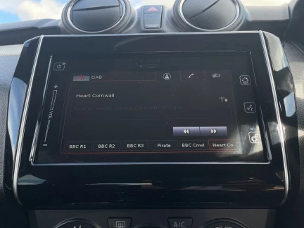 Vehicle Thumbnail 15