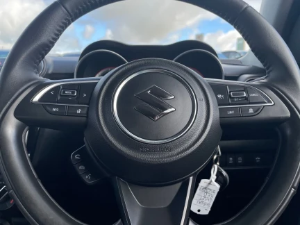 Vehicle Thumbnail 19