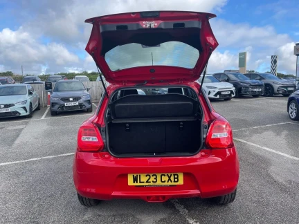 Vehicle Thumbnail 28