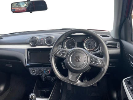 Vehicle Thumbnail 9