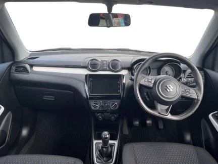 Vehicle Thumbnail 10