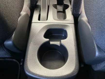 Vehicle Thumbnail 40