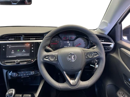 Vehicle Thumbnail 9