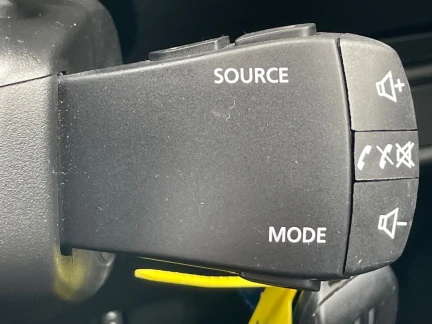 Vehicle Thumbnail 18
