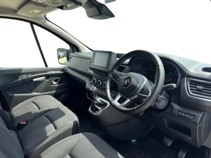 Vehicle Thumbnail 8