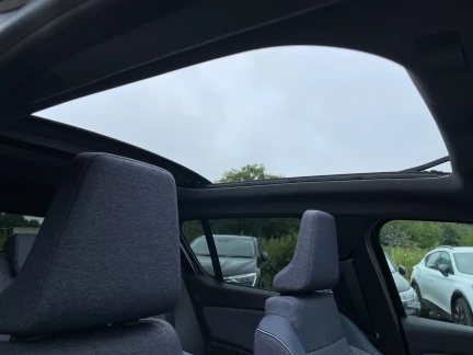 Vehicle Thumbnail 32