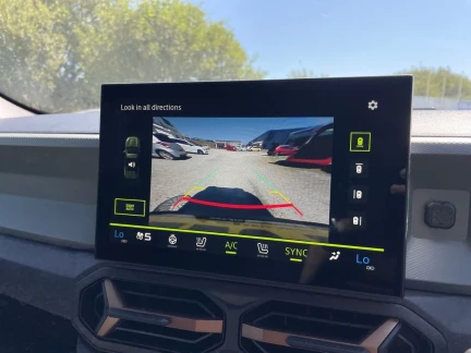 Vehicle Thumbnail 17