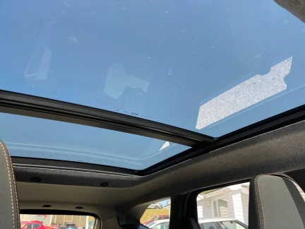 Vehicle Thumbnail 27