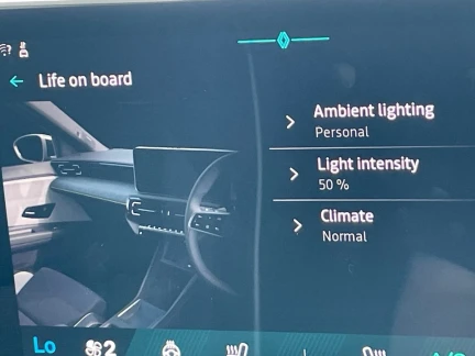 Vehicle Thumbnail 35