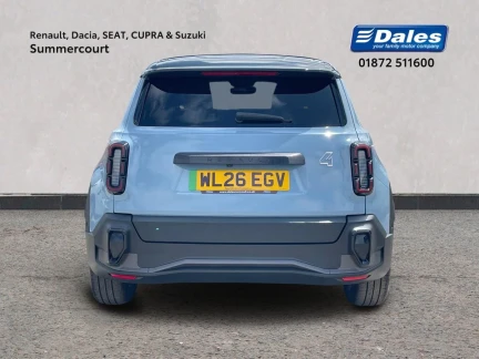 Vehicle Thumbnail 4