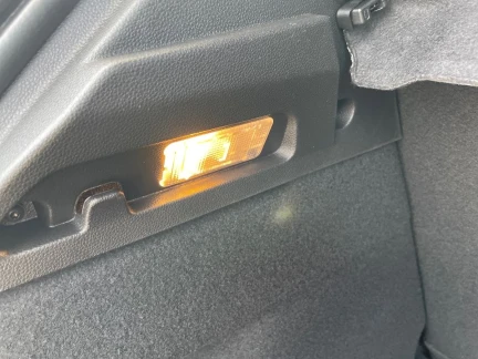 Vehicle Thumbnail 26