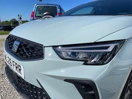 Vehicle Thumbnail 25