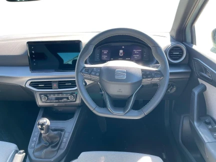 Vehicle Thumbnail 9
