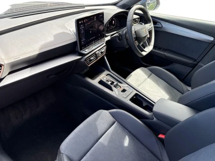 Vehicle Thumbnail 21
