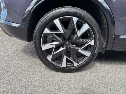 Vehicle Thumbnail 18